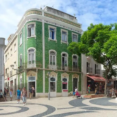 B71 - Pipas House In Daire