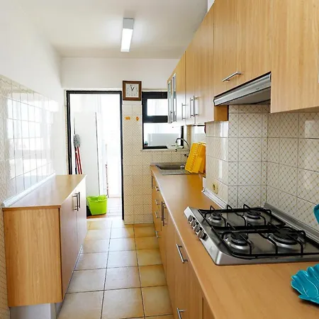 B71 - Pipa's House In לאגוּ‏ש